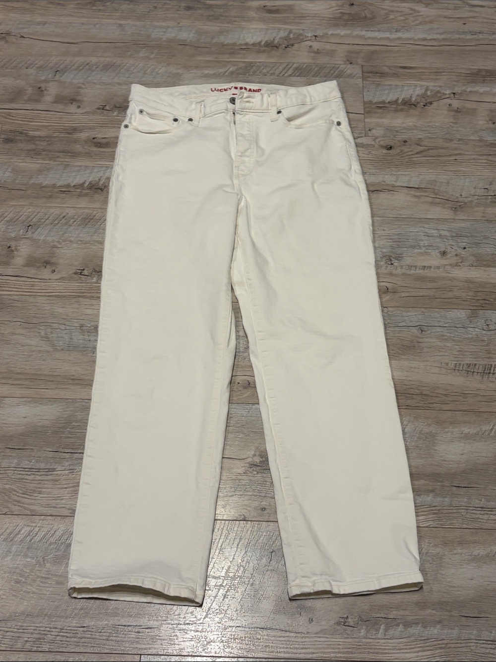 Lucky Brand Women’s Straight Leg High Rise Jean